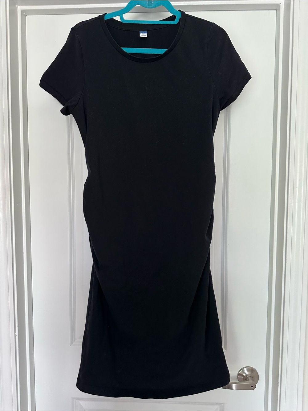 Old Navy Black Maternity T-Shirt Dress